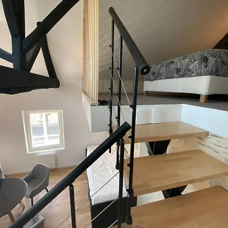 La Douce Angevine - Le Perroquet Apartmán *