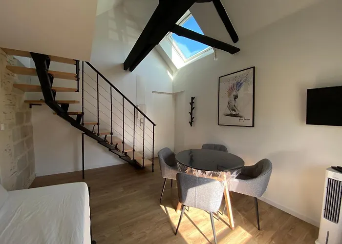 La Douce Angevine - Le Perroquet Апартаменты *